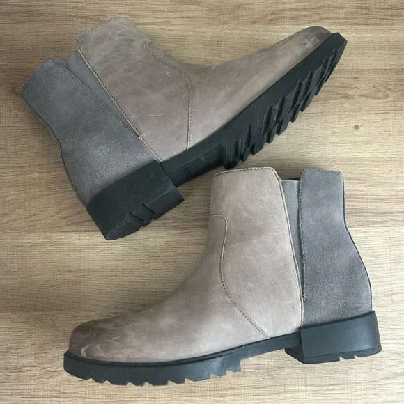 Sorel Woman’s Boot - Picture 5 of 9